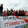 Przejazd platformą ulicami miasta