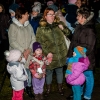 Uroczyste zaświecenie choinki na placu dworcowym