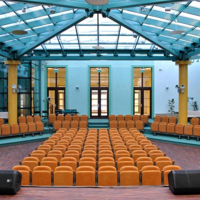 Atrium / Patio